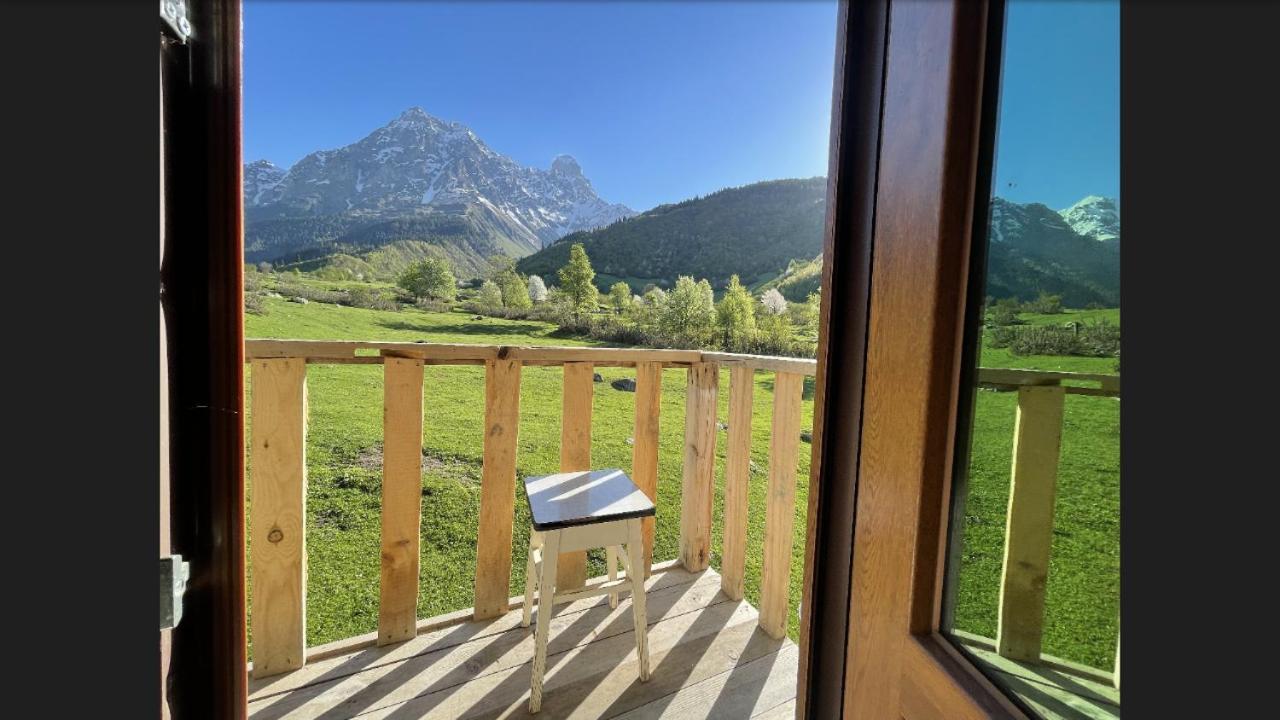Peak Mazeri Guest House Værelse billede