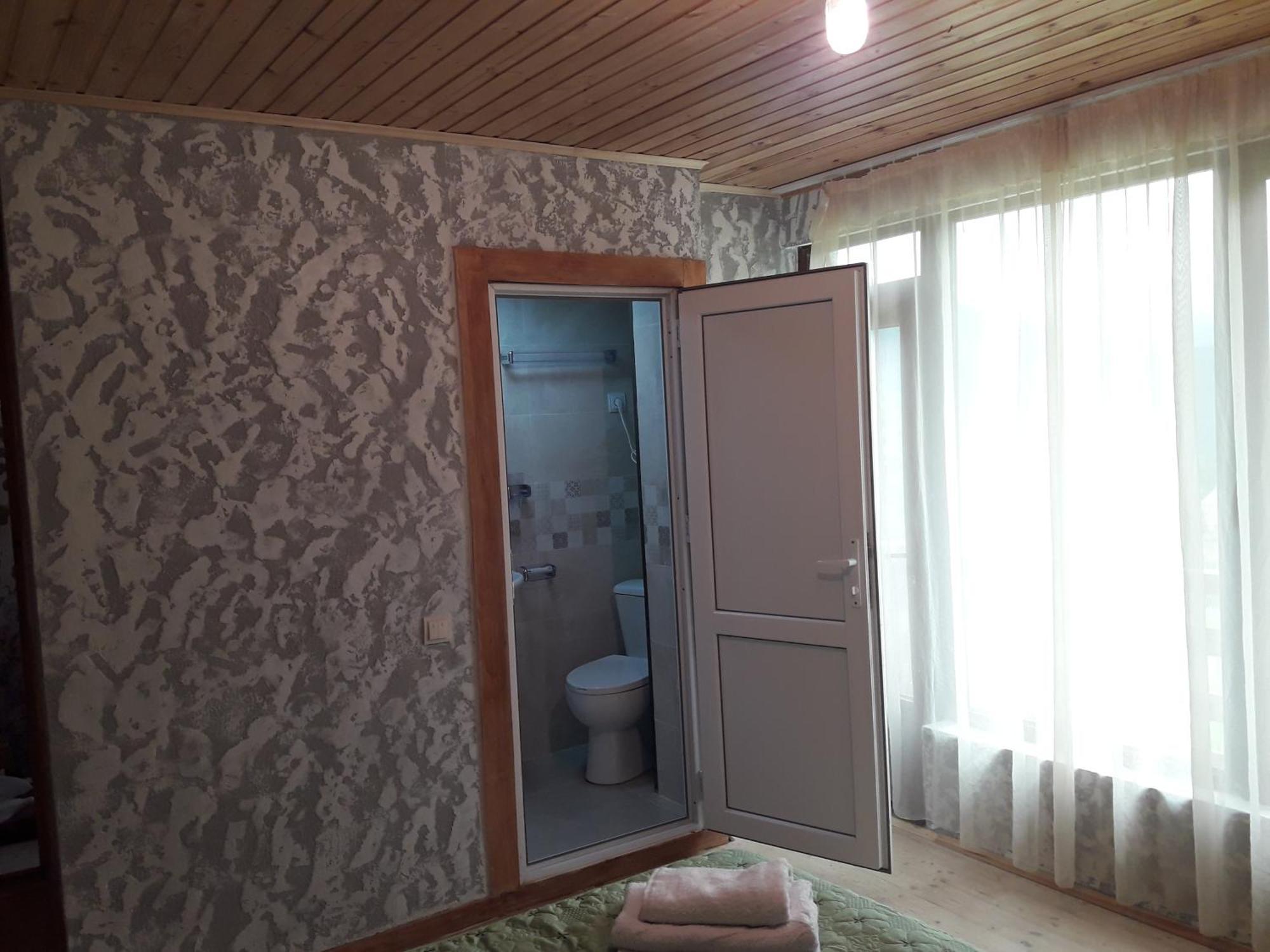 Peak Mazeri Guest House Værelse billede