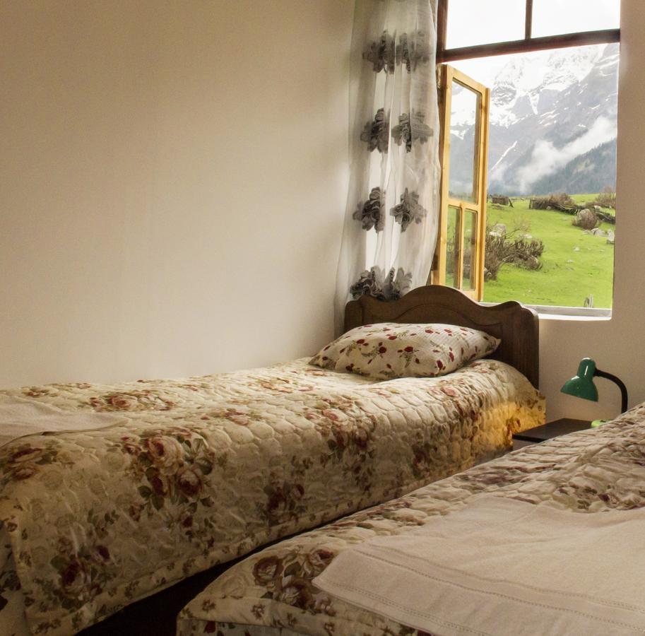 Peak Mazeri Guest House Eksteriør billede
