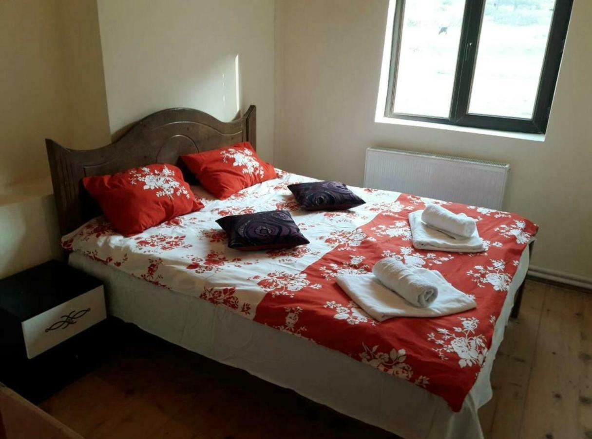 Peak Mazeri Guest House Eksteriør billede